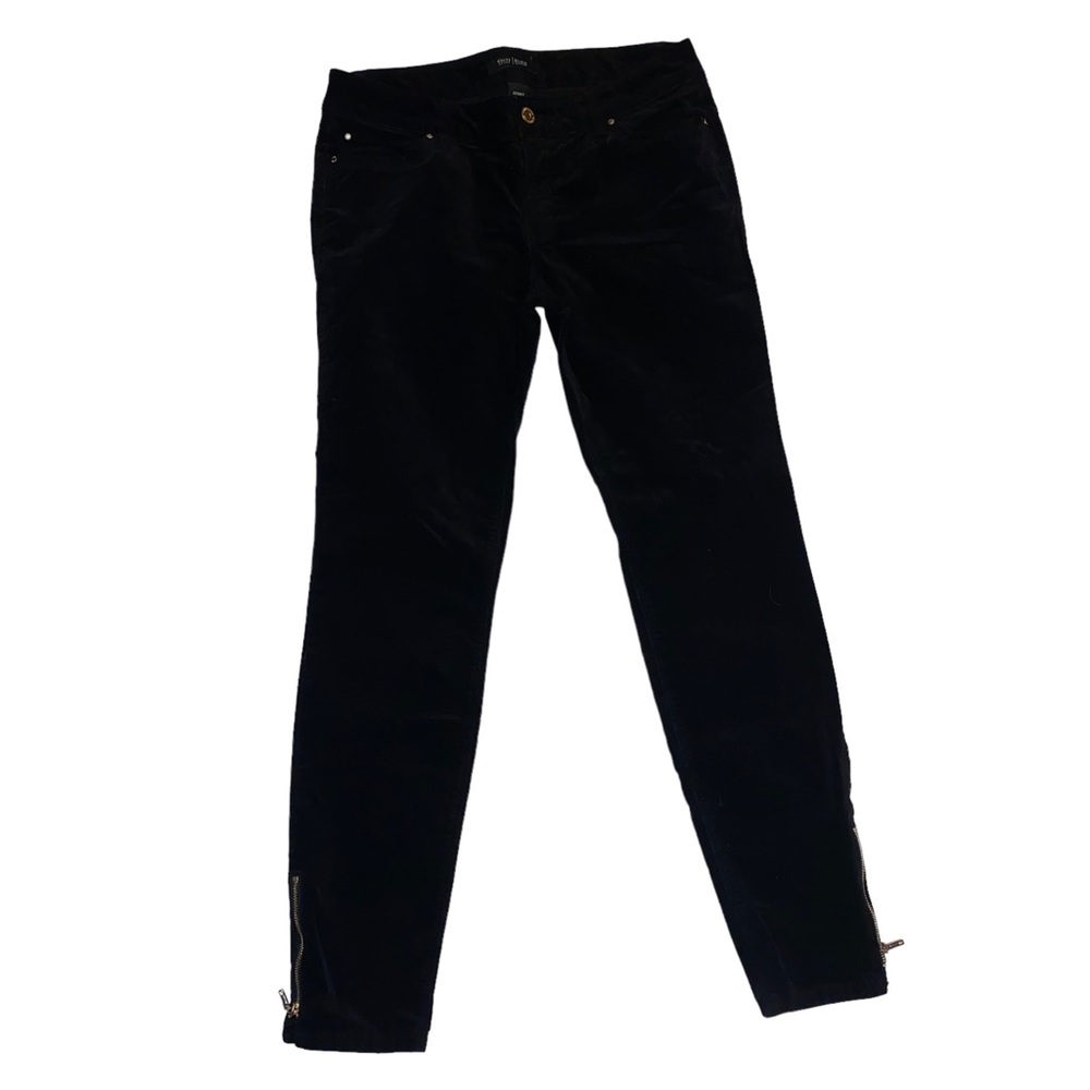 White House/Black Market skinny velour black pant.               size 6R.